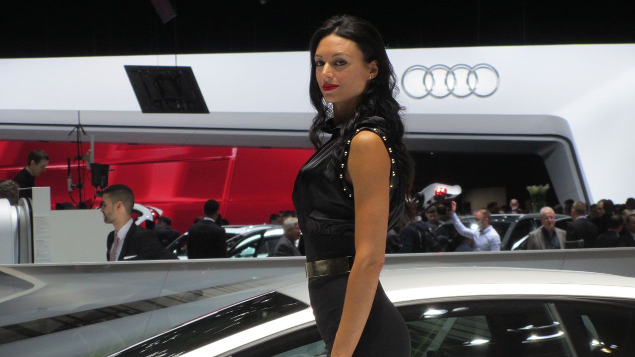 Las chicas más espectaculares del Salón de Ginebra 2015