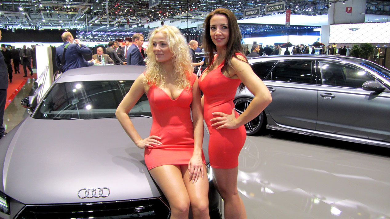 Las chicas más espectaculares del Salón de Ginebra 2015