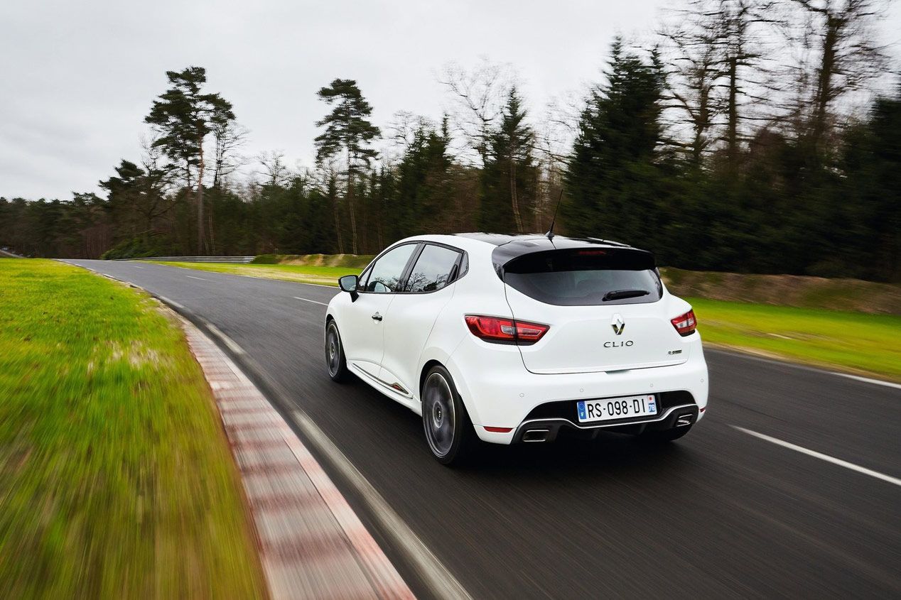 Renault Clio RS 220 Trophy, más adrenalina deportiva