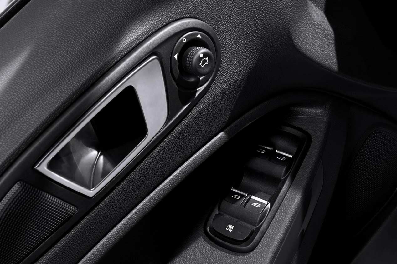 Ford EcoSport 2015 y EcoSport S, aire nuevo y carácter más deportivo