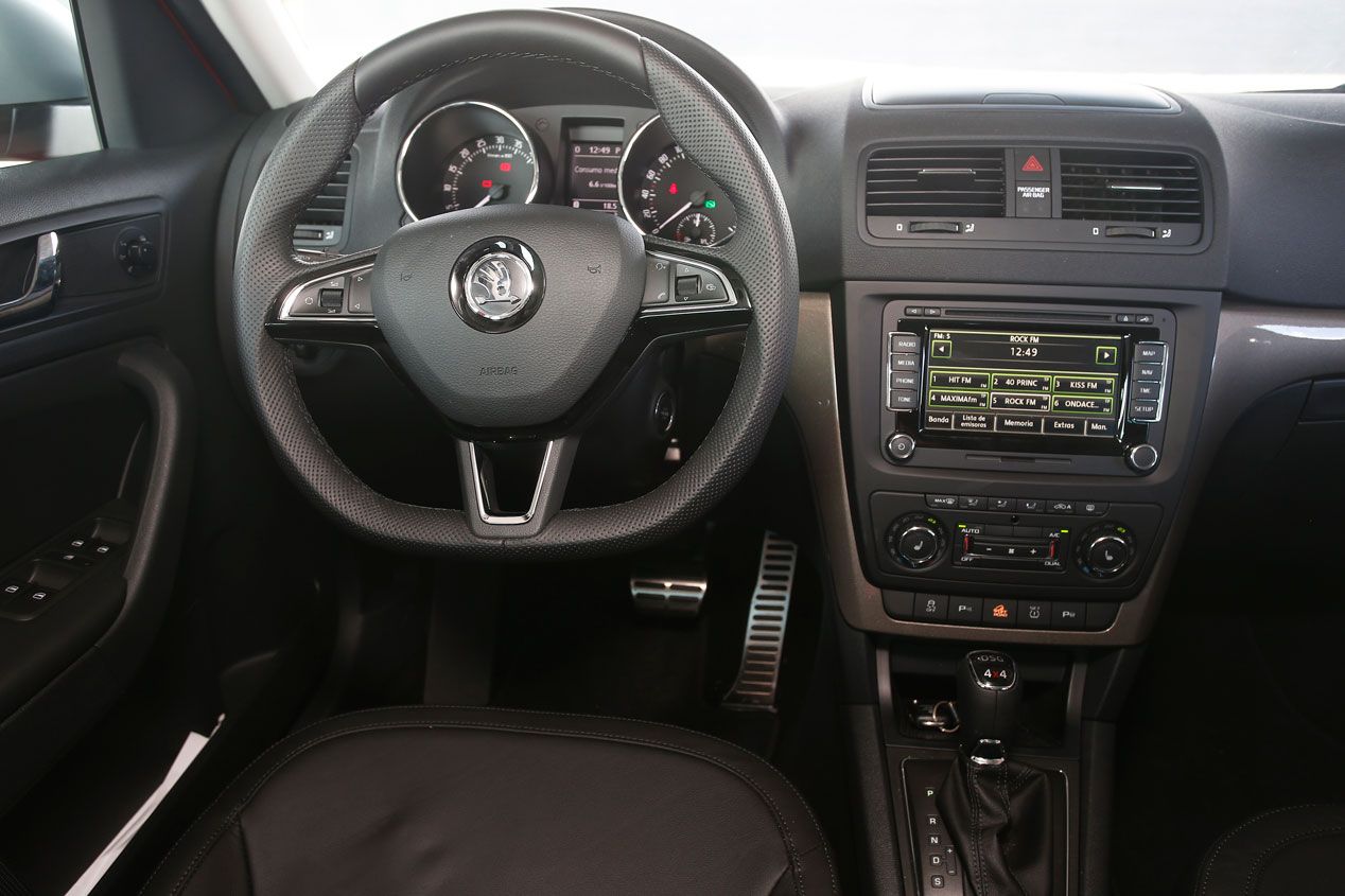 Skoda Yeti Outdoor 2.0 TDI 140 4x4 DSG vs Mitsubishi ASX 220 DI-D 150 ClearTec 4WD Aut.