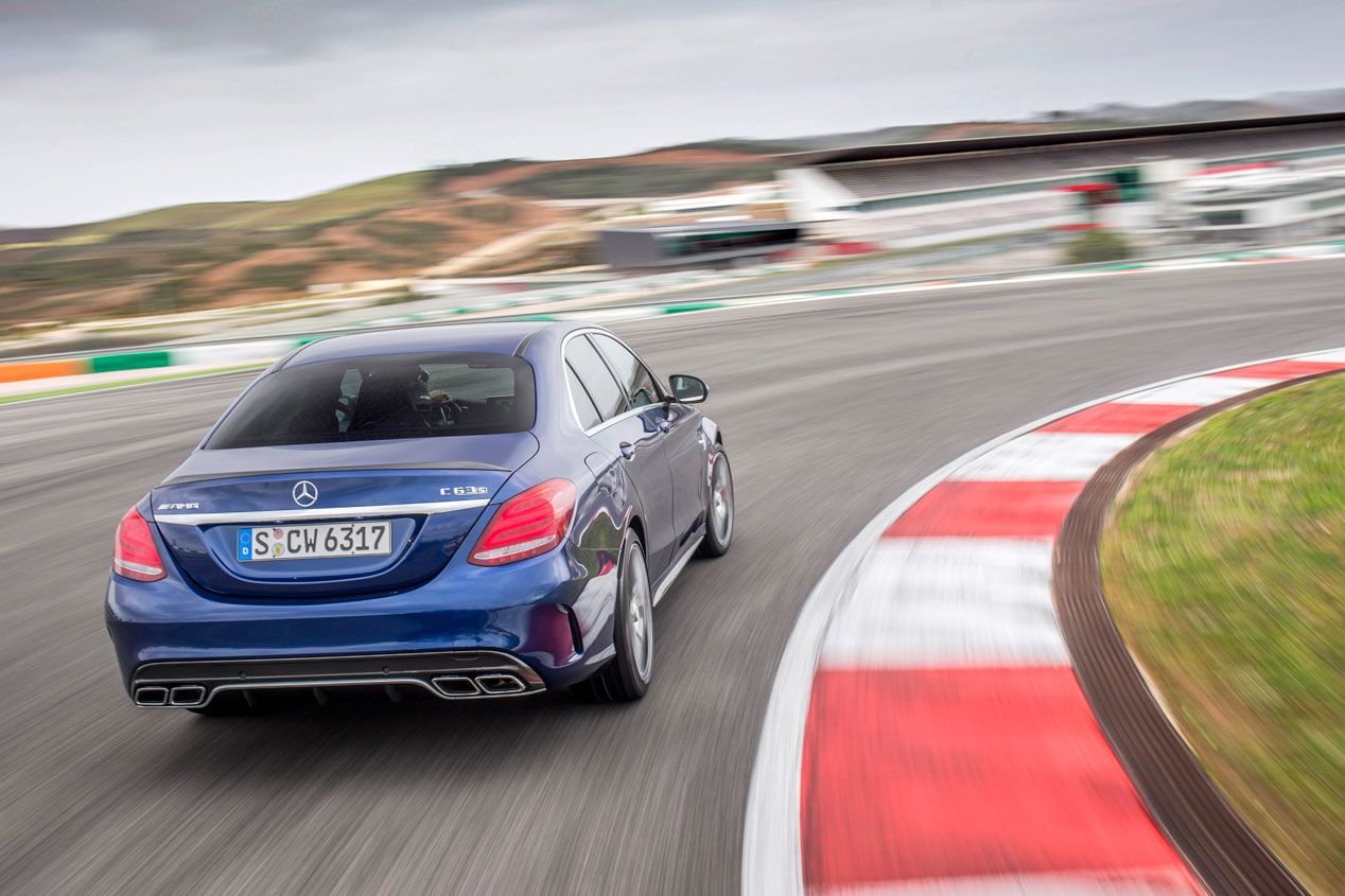 Contacto: Mercedes AMG C, marcando distancias