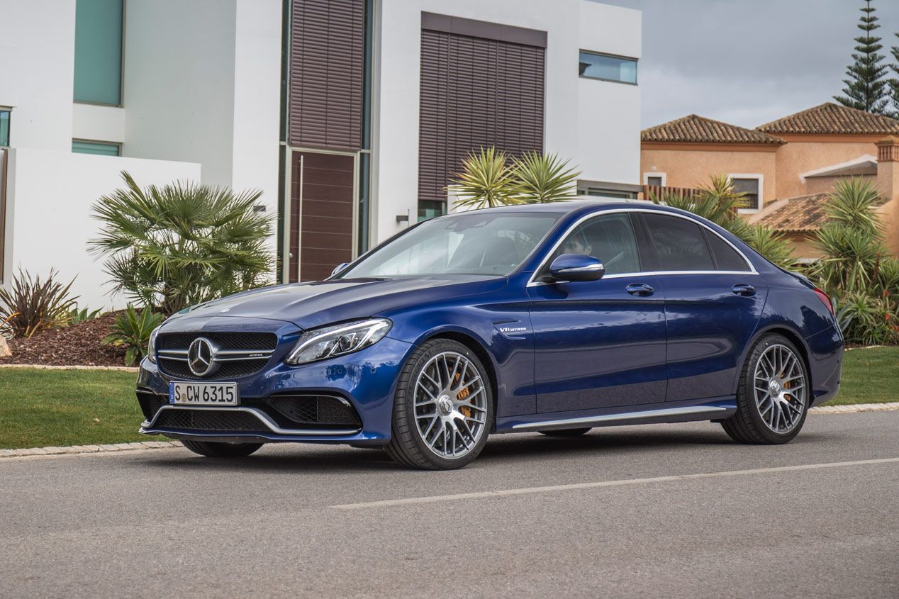 Contacto: Mercedes AMG C, marcando distancias