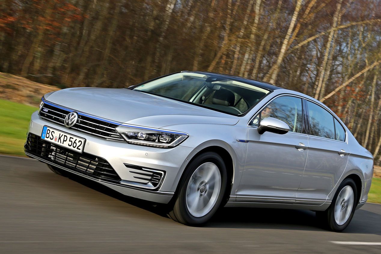 Contacto: Volkswagen Passat GTE, la berlina que menos consume