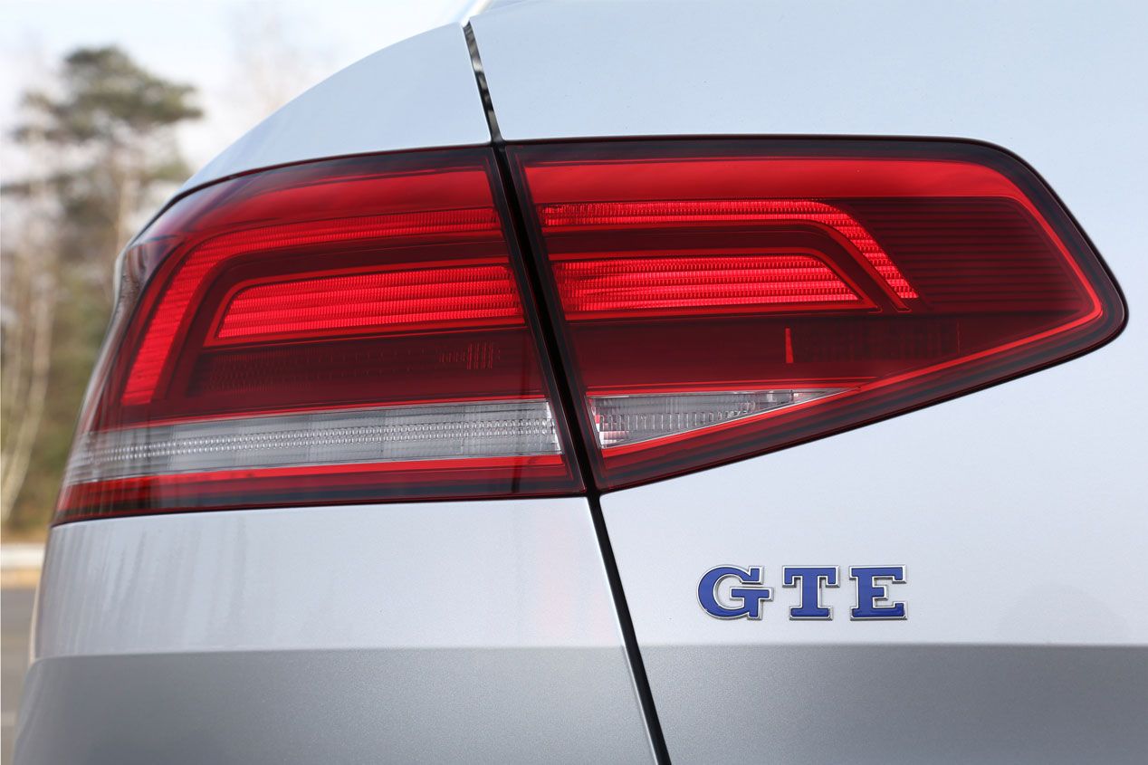 Contacto: Volkswagen Passat GTE, la berlina que menos consume