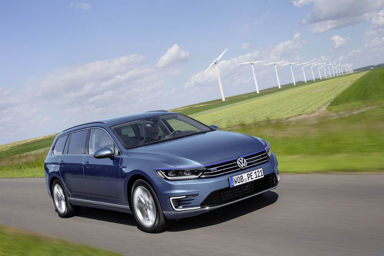 Contacto: Volkswagen Passat GTE, la berlina que menos consume