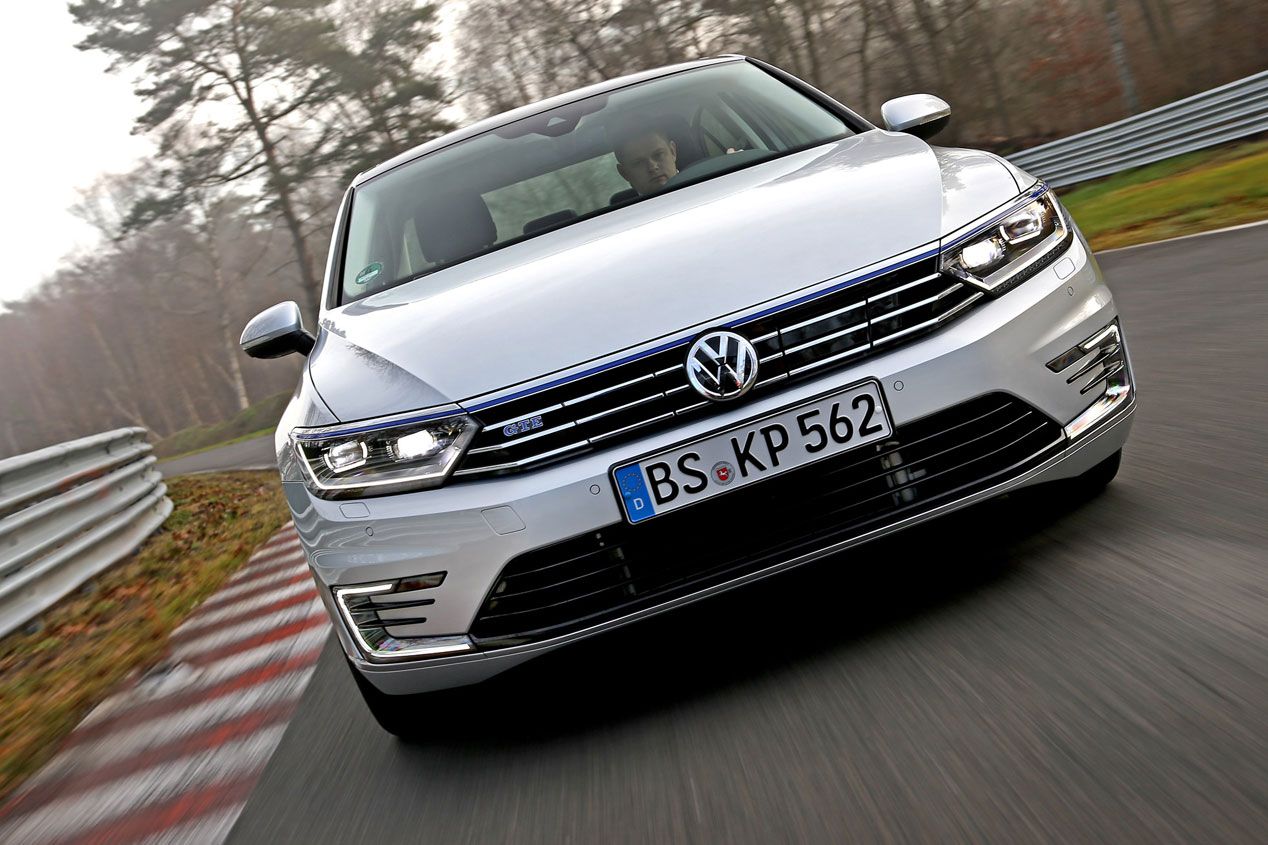 Contacto: Volkswagen Passat GTE, la berlina que menos consume