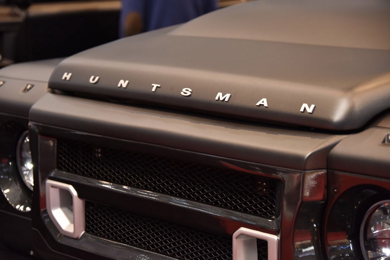 Kahn Flying Huntsman Concept, una bestia 6x6 preparada para la guerra