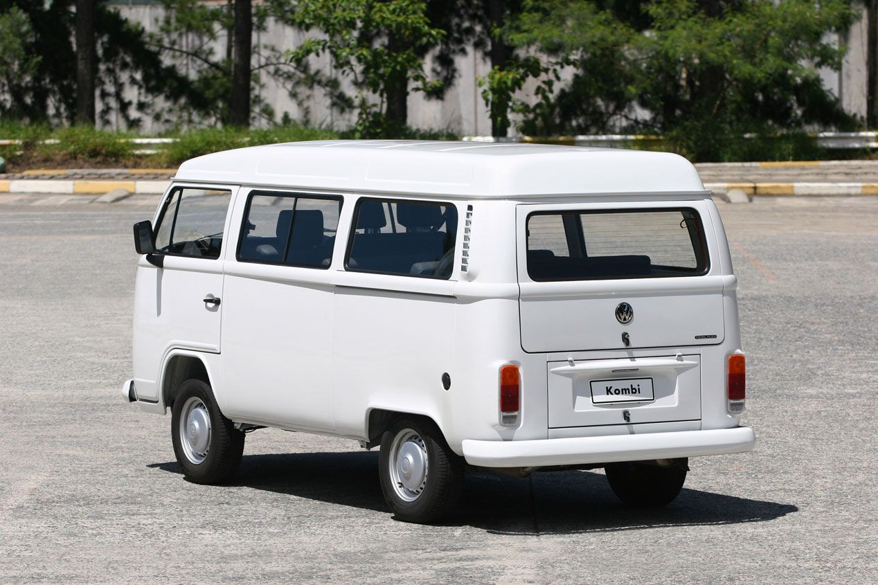 65 años del Volkswagen Bulli, la popular furgoneta 'flower power'