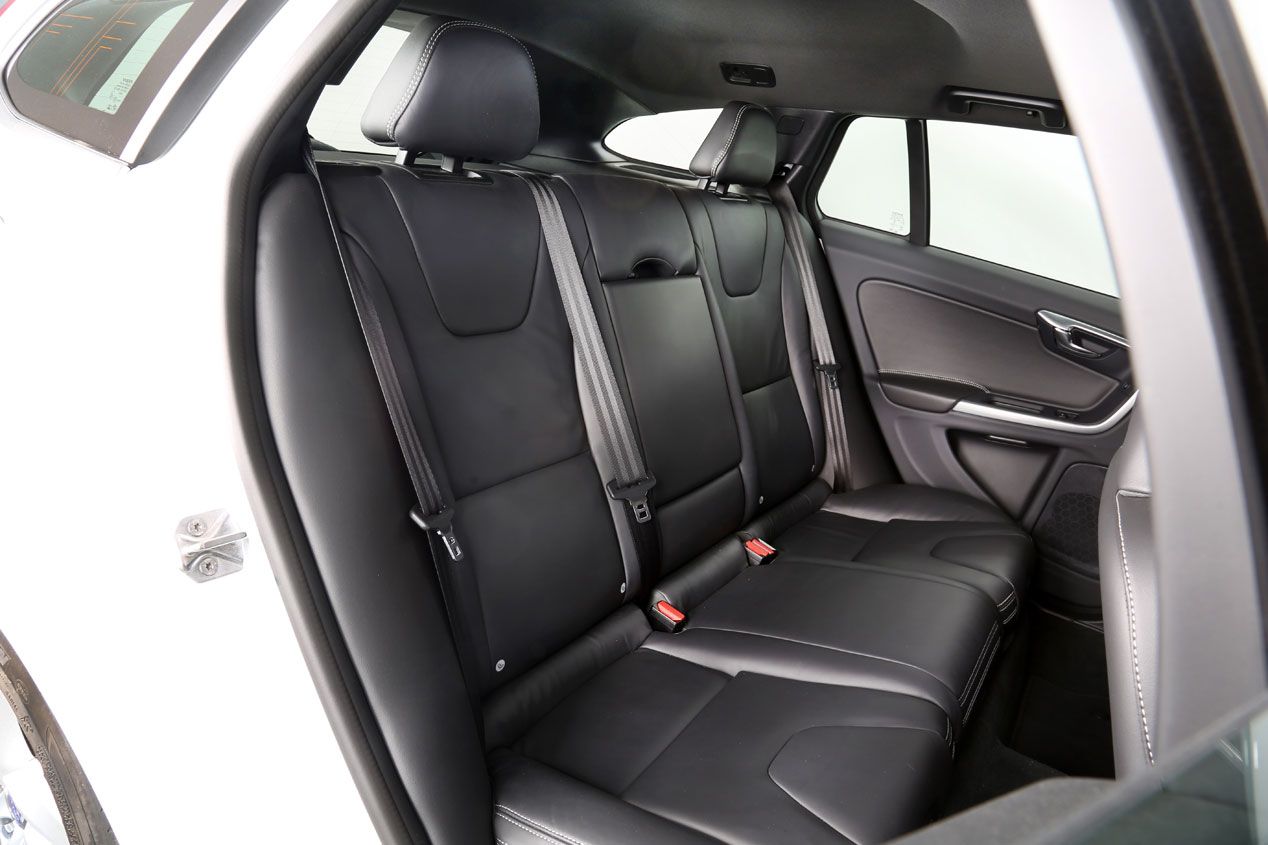 Comparativa: Audi Q5 Hybrid & Lexus NX 300h & Volvo V60 Plug-in Hybrid