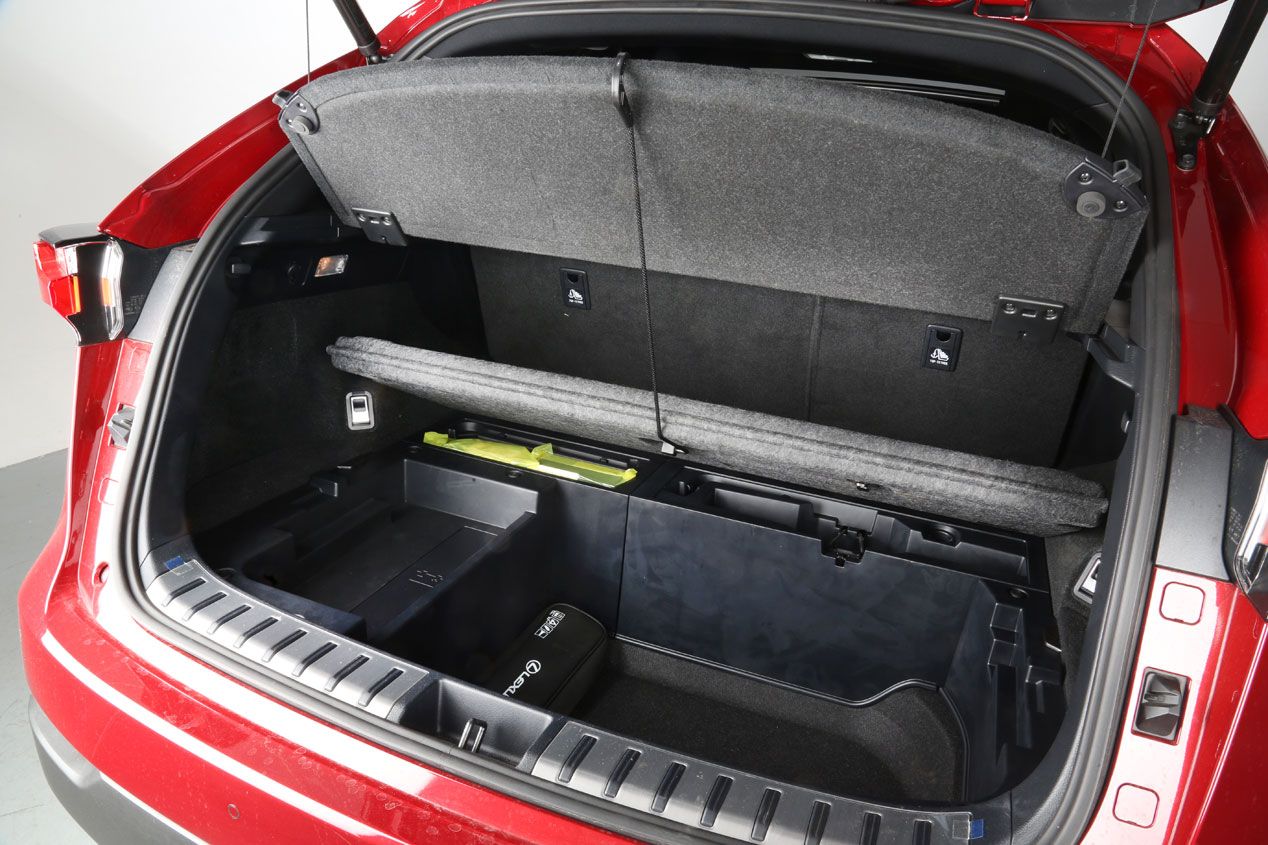Comparativa: Audi Q5 Hybrid & Lexus NX 300h & Volvo V60 Plug-in Hybrid