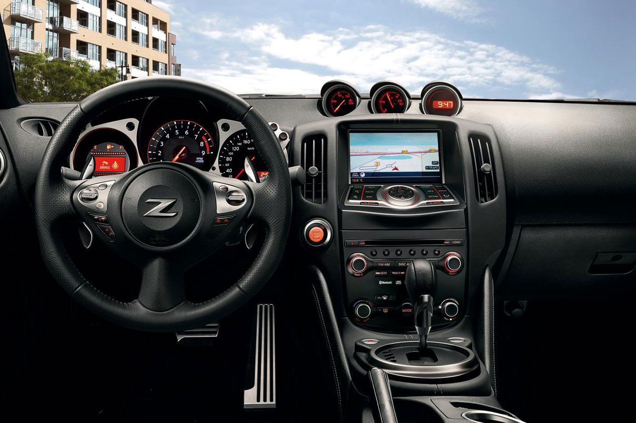 Nissan 370Z 2015, un deportivo con precio rompedor: 32.900 euros
