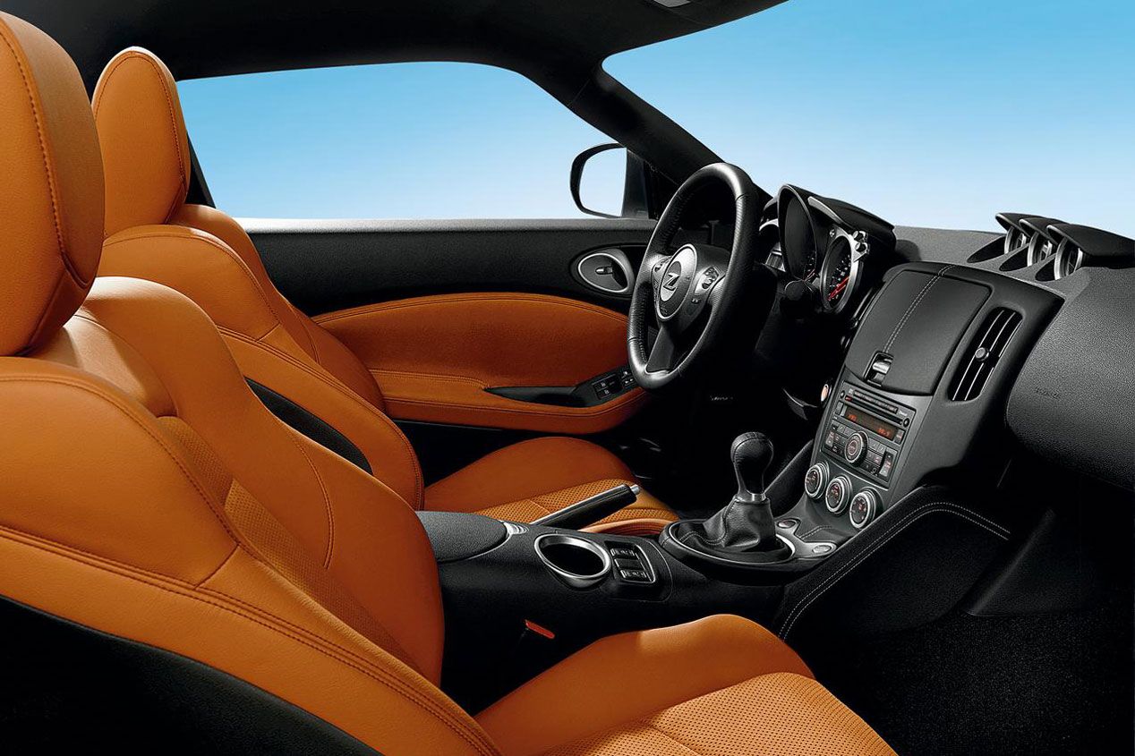 Nissan 370Z 2015, un deportivo con precio rompedor: 32.900 euros