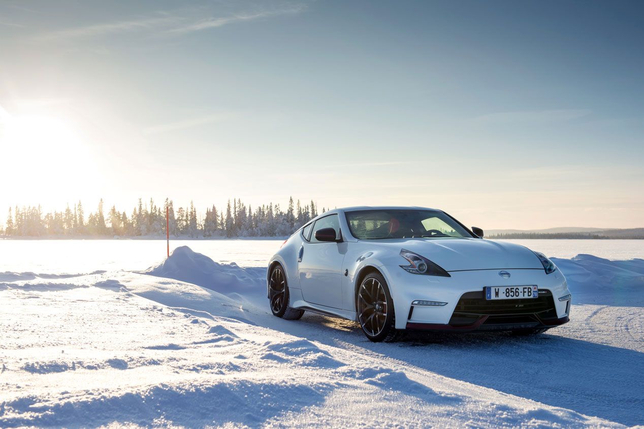 Nissan 370Z 2015, un deportivo con precio rompedor: 32.900 euros