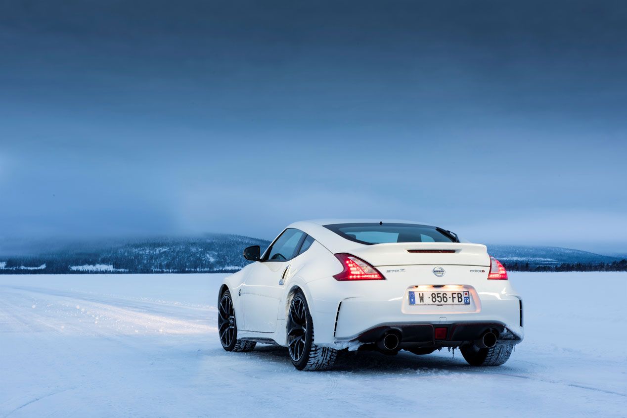 Nissan 370Z 2015, un deportivo con precio rompedor: 32.900 euros