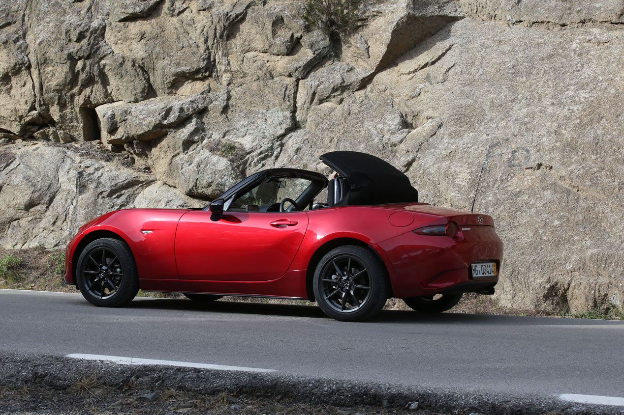 Contacto: nuevo Mazda MX-5, puro placer de conducción