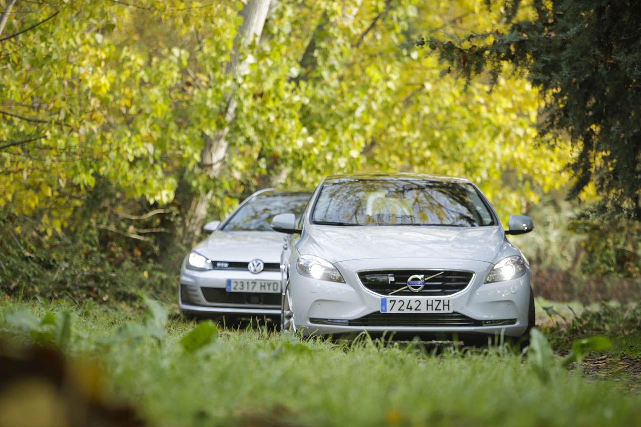 Comparativa: Volkswagen Golf GTD vs Volvo V40 D4