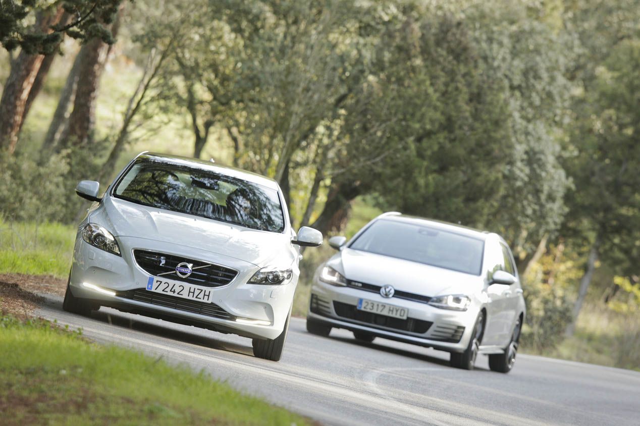 Comparativa: Volkswagen Golf GTD vs Volvo V40 D4
