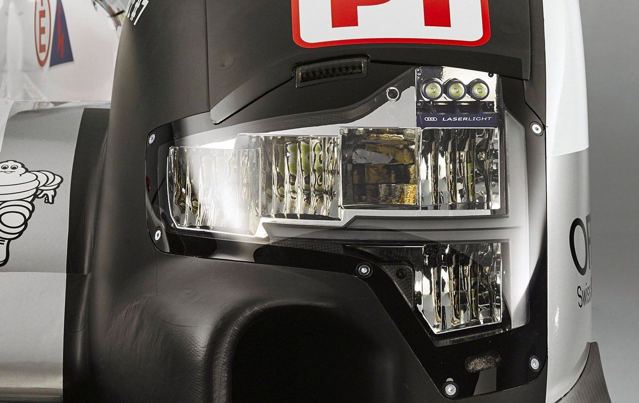 Audi R18 e-tron quattro 2015