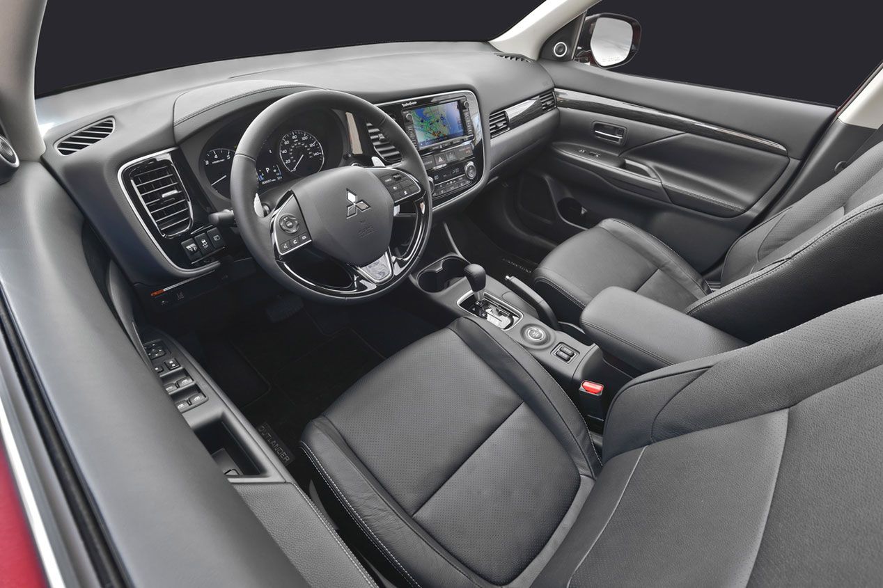 Mitsubishi Outlander 2016