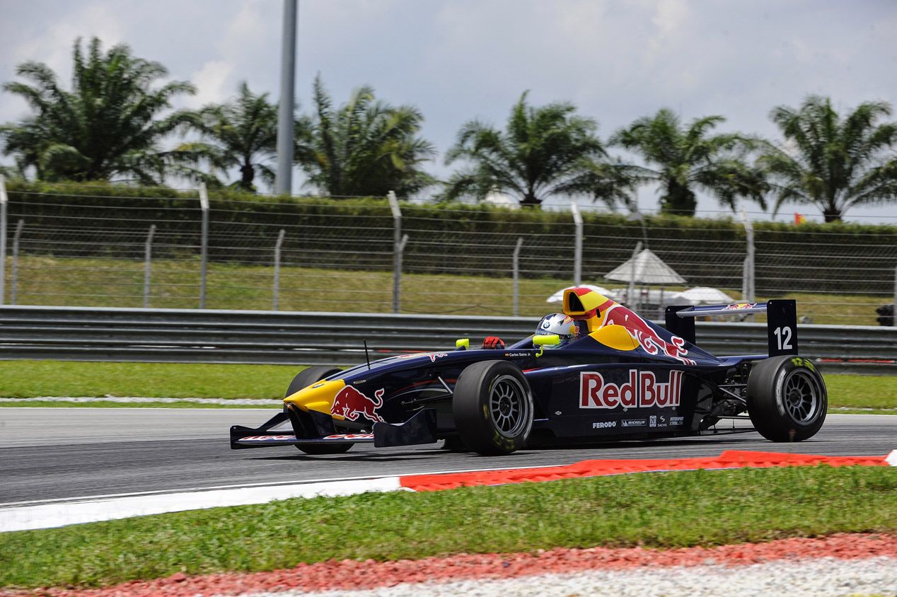 Así fue el debut de Carlos Sainz Jr. en monoplazas en 2010