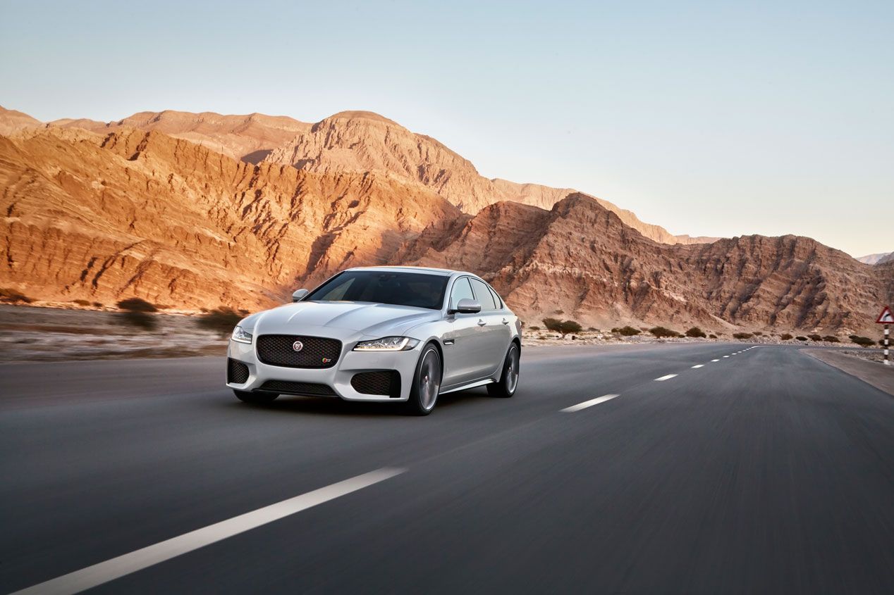 Jaguar XF 2015: fotos y datos de la segunda generación