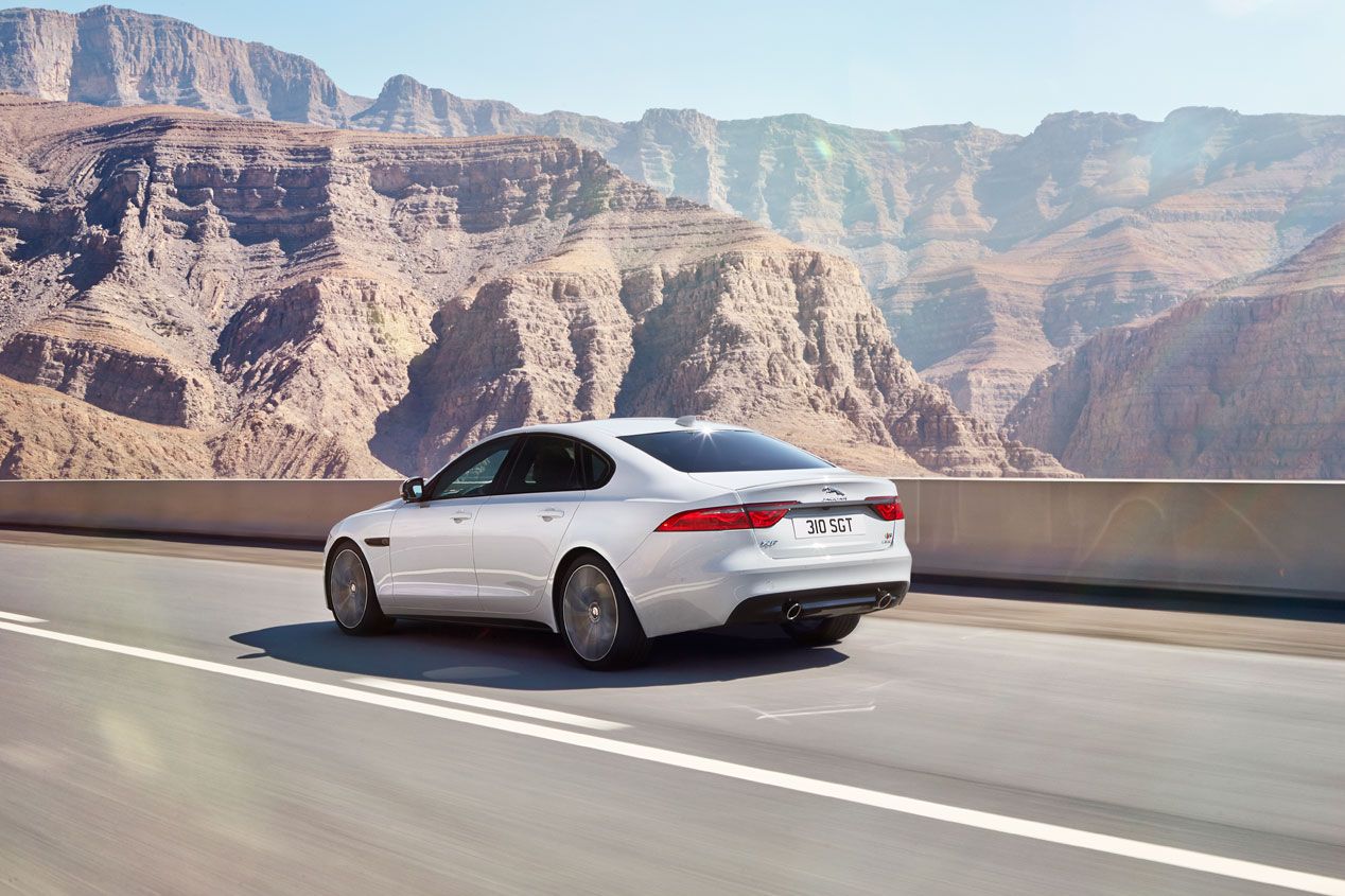 Jaguar XF 2015: fotos y datos de la segunda generación