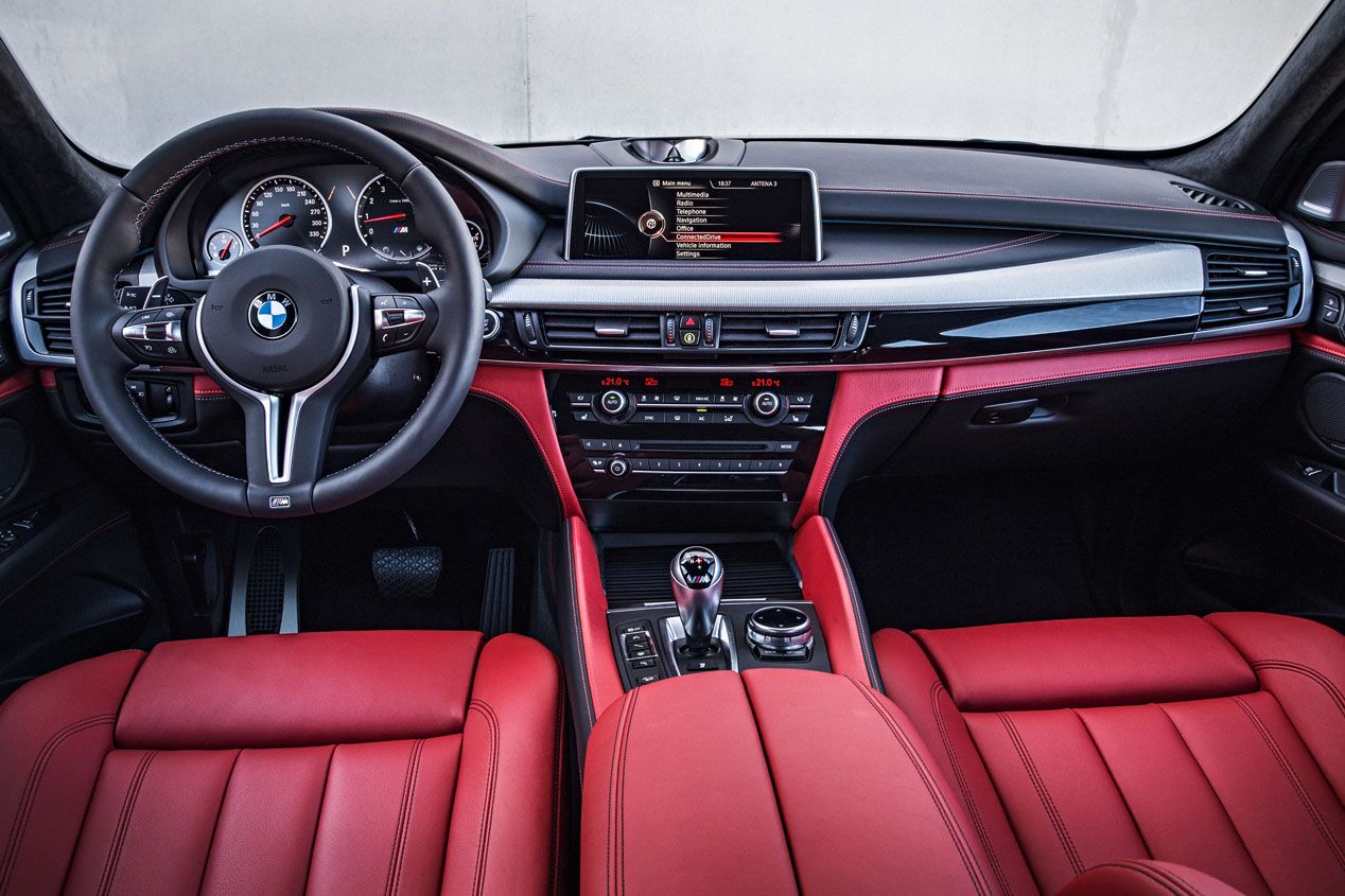 Contacto: BMW X5 M y X6 M, paranormales