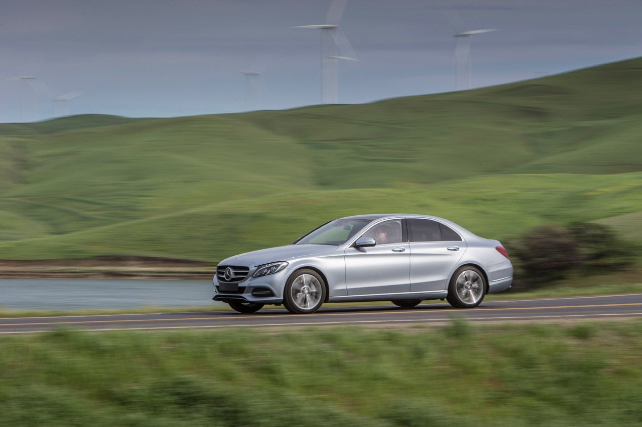 Contacto: Mercedes C350e