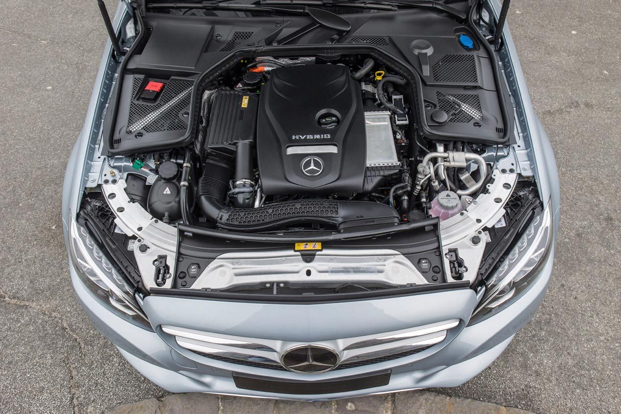 Al volante del Mercedes C350e
