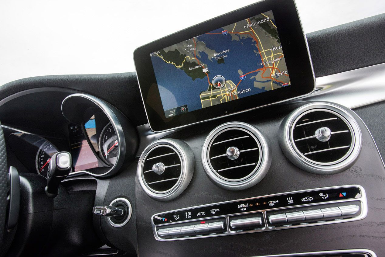Al volante del Mercedes C350e