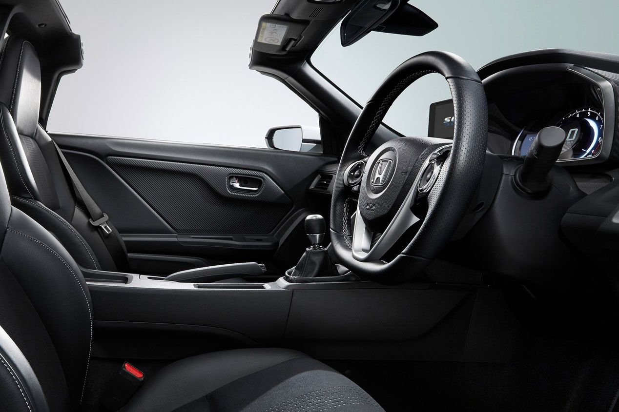 Honda S660 Roadster, un pequeño diablo deportivo