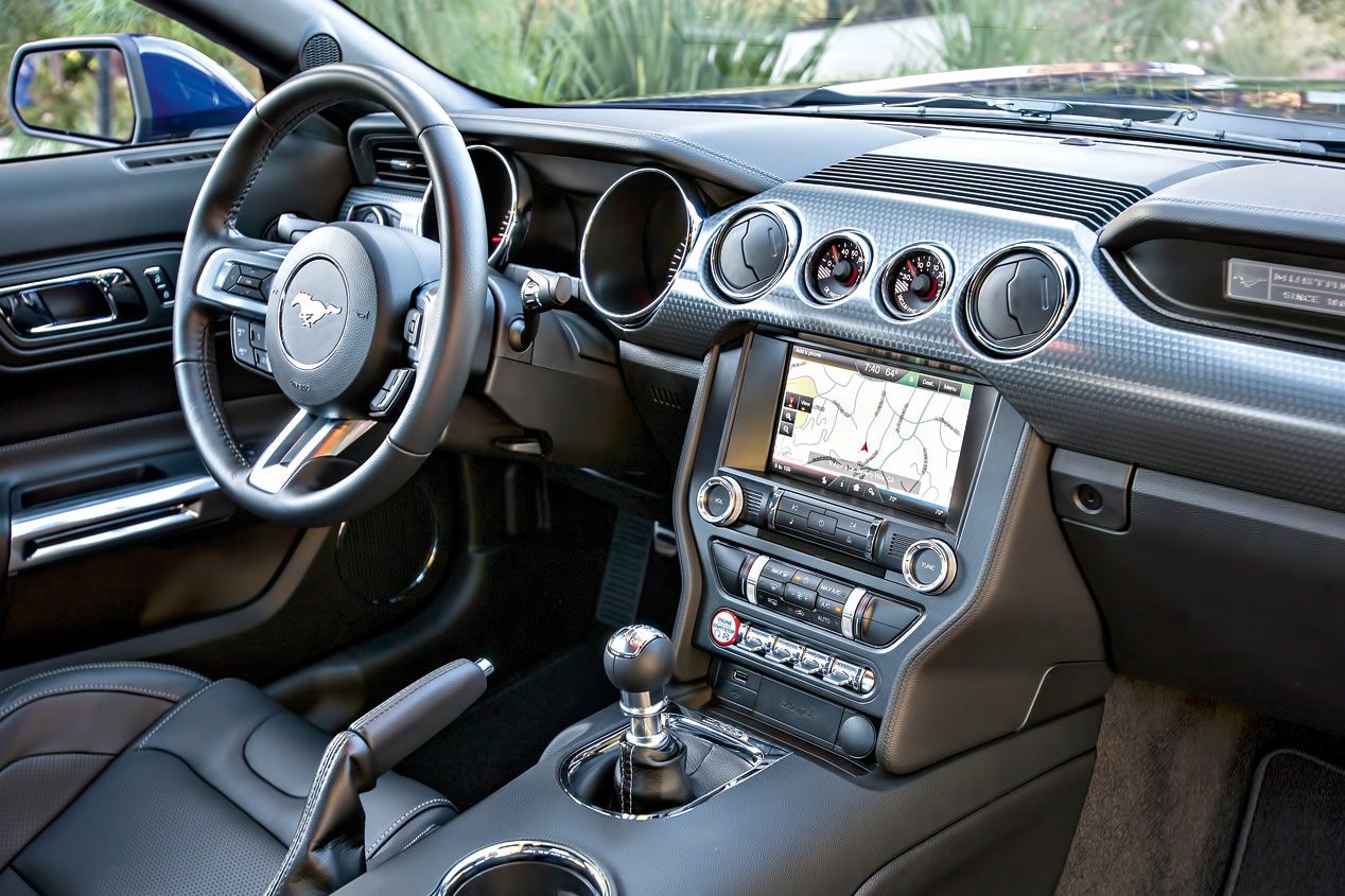 Contacto comparativo: Ford Mustang vs BMW Serie 4