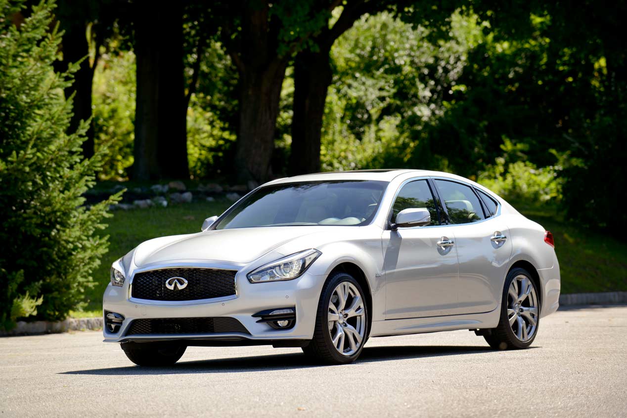 El Infiniti Q70 llega a España