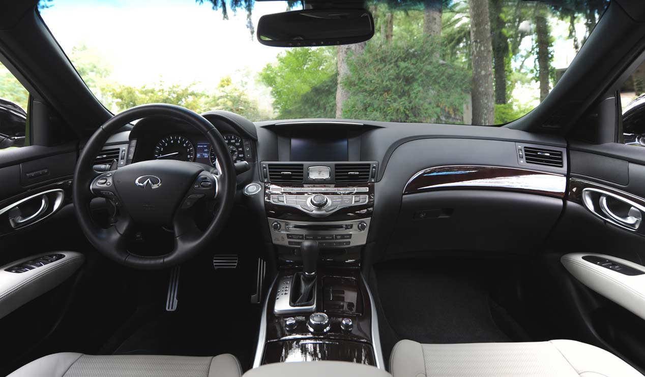 El Infiniti Q70 llega a España