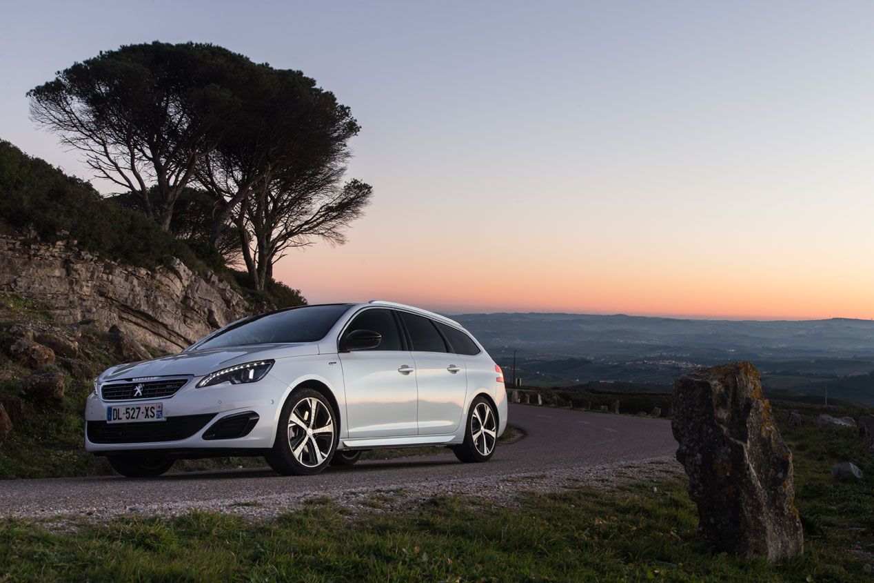 Peugeot 308 1.2 PureTech 130 S&S EAT6, eficiencia y eficacia por bandera