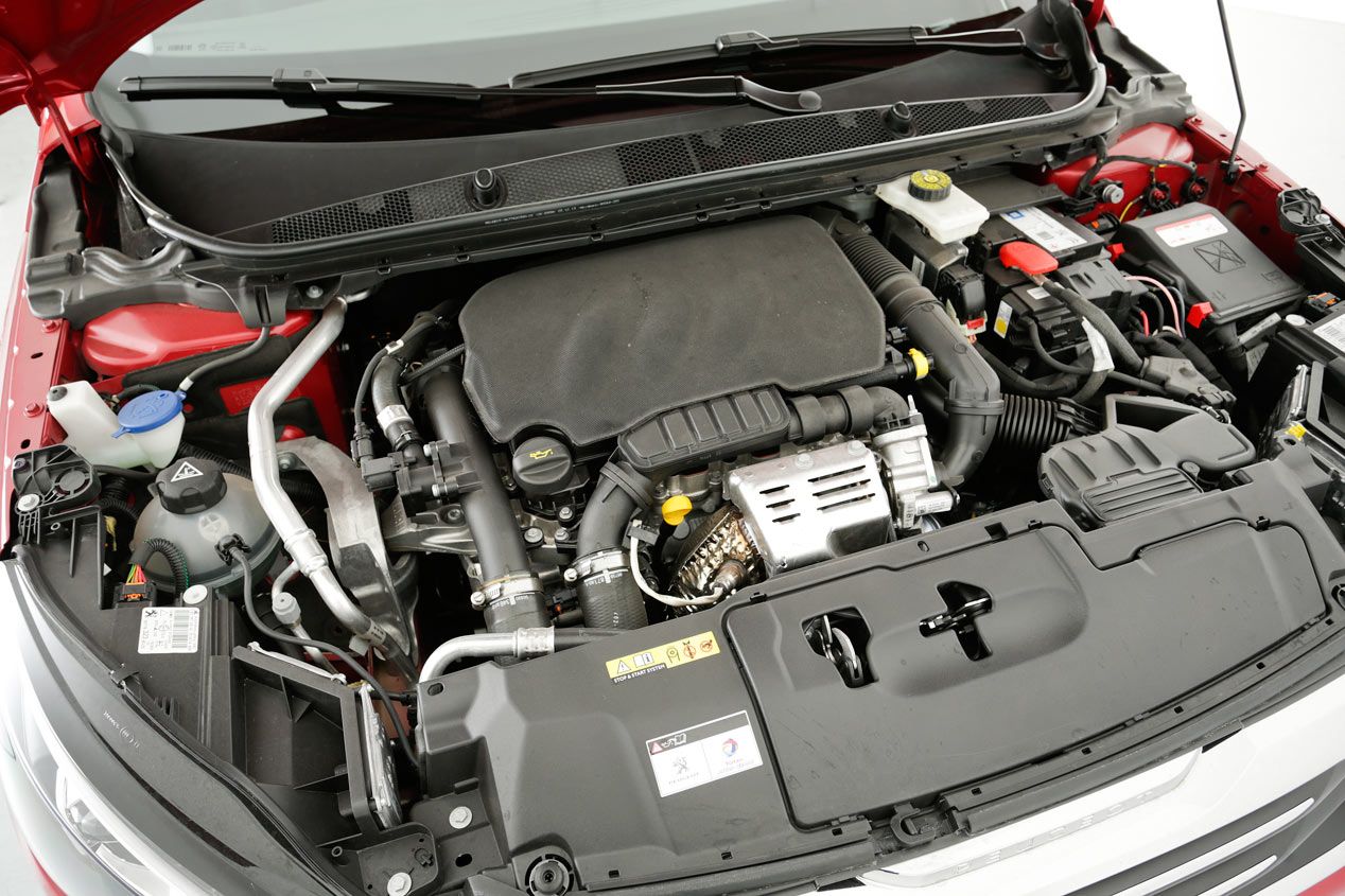Comparativa: Ford Focus 1.0 EcoBoost 125 vs. Peugeot 308 1.2 e-THP 130 PureTech