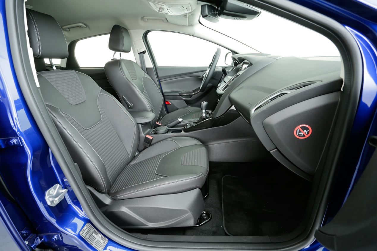 Comparativa: Ford Focus 1.0 EcoBoost 125 vs. Peugeot 308 1.2 e-THP 130 PureTech
