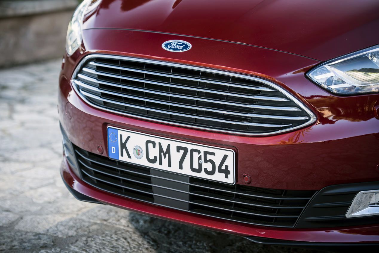 Contacto: Ford C-Max y Grand C-Max, compromiso familiar