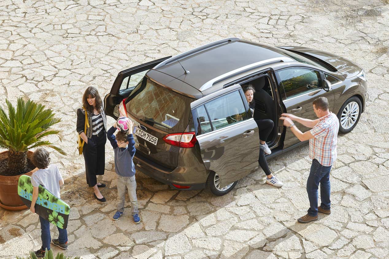 Contacto: Ford C-Max y Grand C-Max, compromiso familiar