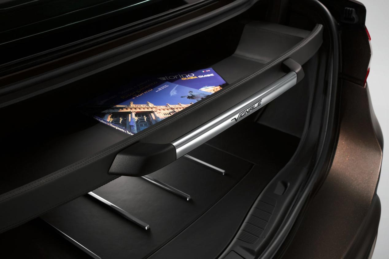 Ford Mondeo Vignale, vestido de etiqueta
