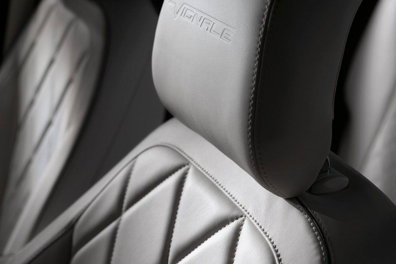 Ford Mondeo Vignale, vestido de etiqueta