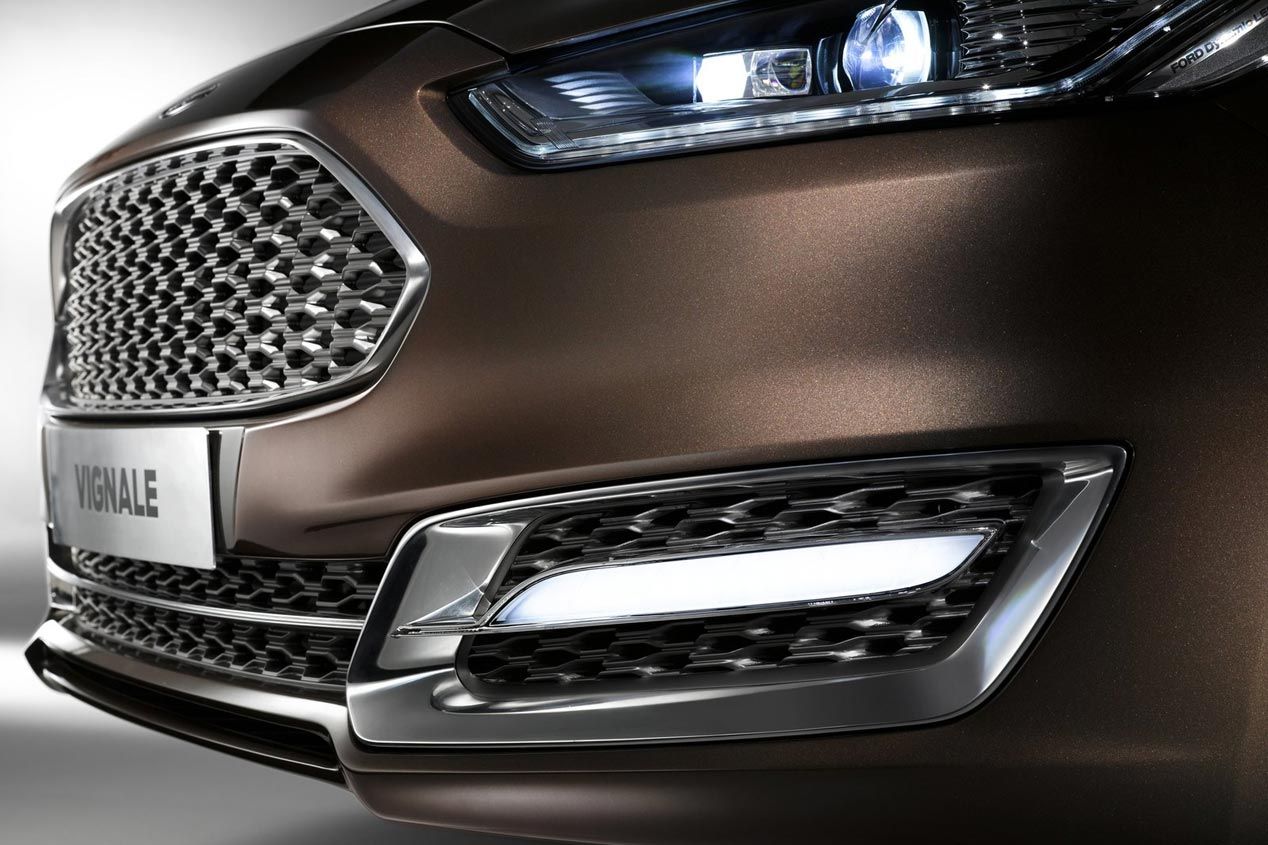 Ford Mondeo Vignale, vestido de etiqueta