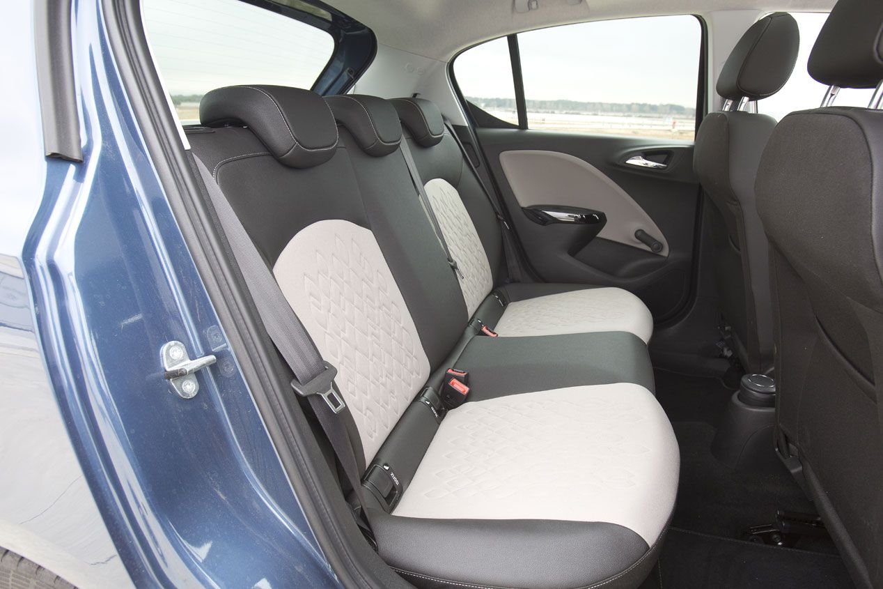 Ford Fiesta 1.0 125 CV vs Opel Corsa 1.0T 115 y Skoda Fabia 1.2 TSI 110