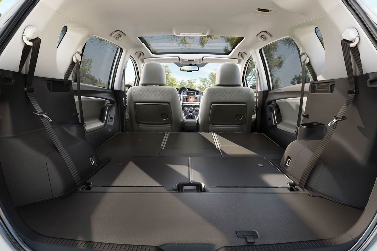 Toyota Verso 2015, más eficiente y equipado