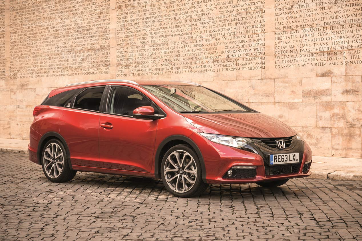 10 coches para madres trabajadoras