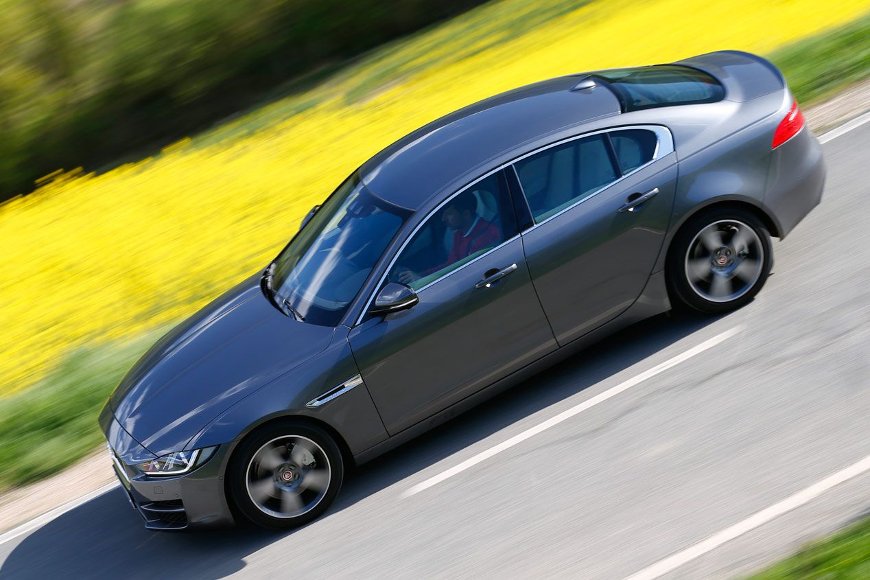 Contacto: Jaguar XE, un turbo que valen 240 caballos