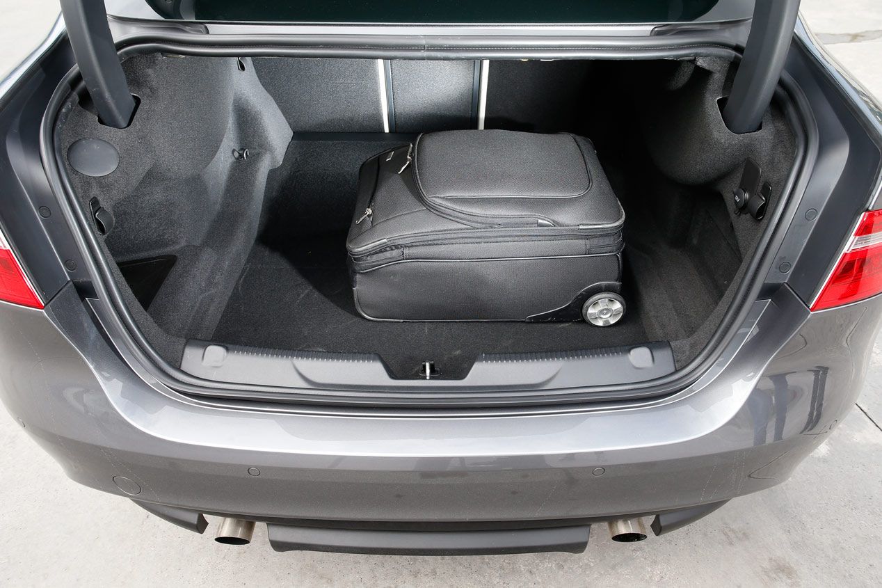 Contacto: Jaguar XE, un turbo que valen 240 caballos