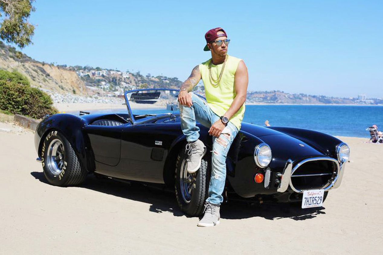 El harén de superdeportivos de Lewis Hamilton
