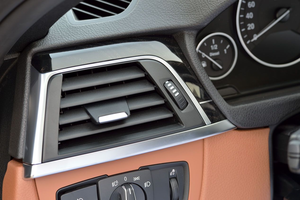 BMW Serie 3 2015, tecnología y eficiencia por bandera